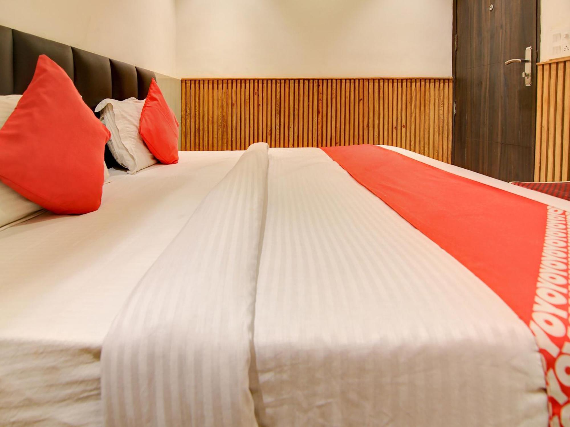 Hotel O Shri Sai Δελχί Εξωτερικό φωτογραφία