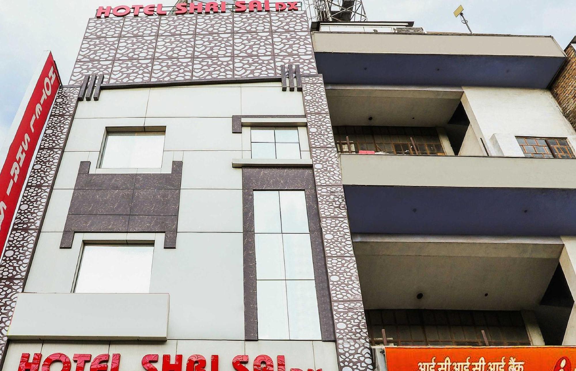 Hotel O Shri Sai Δελχί Εξωτερικό φωτογραφία