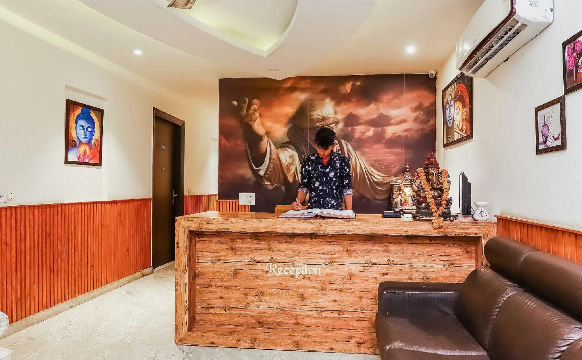 Hotel O Shri Sai Δελχί Εξωτερικό φωτογραφία