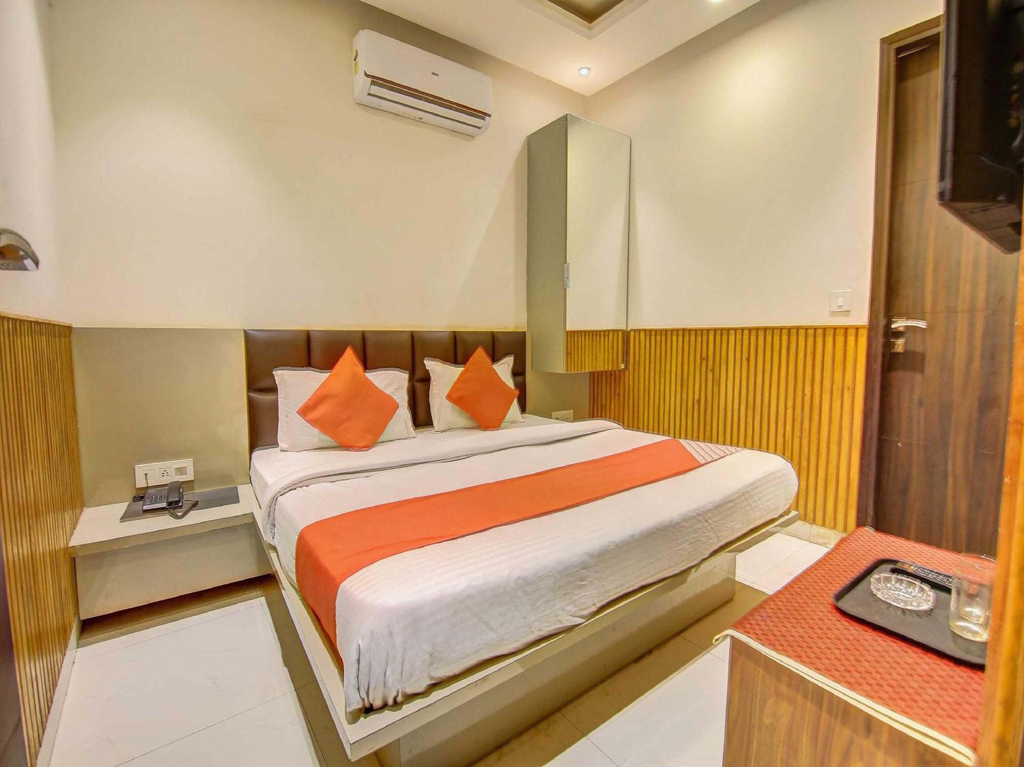 Hotel O Shri Sai Δελχί Εξωτερικό φωτογραφία