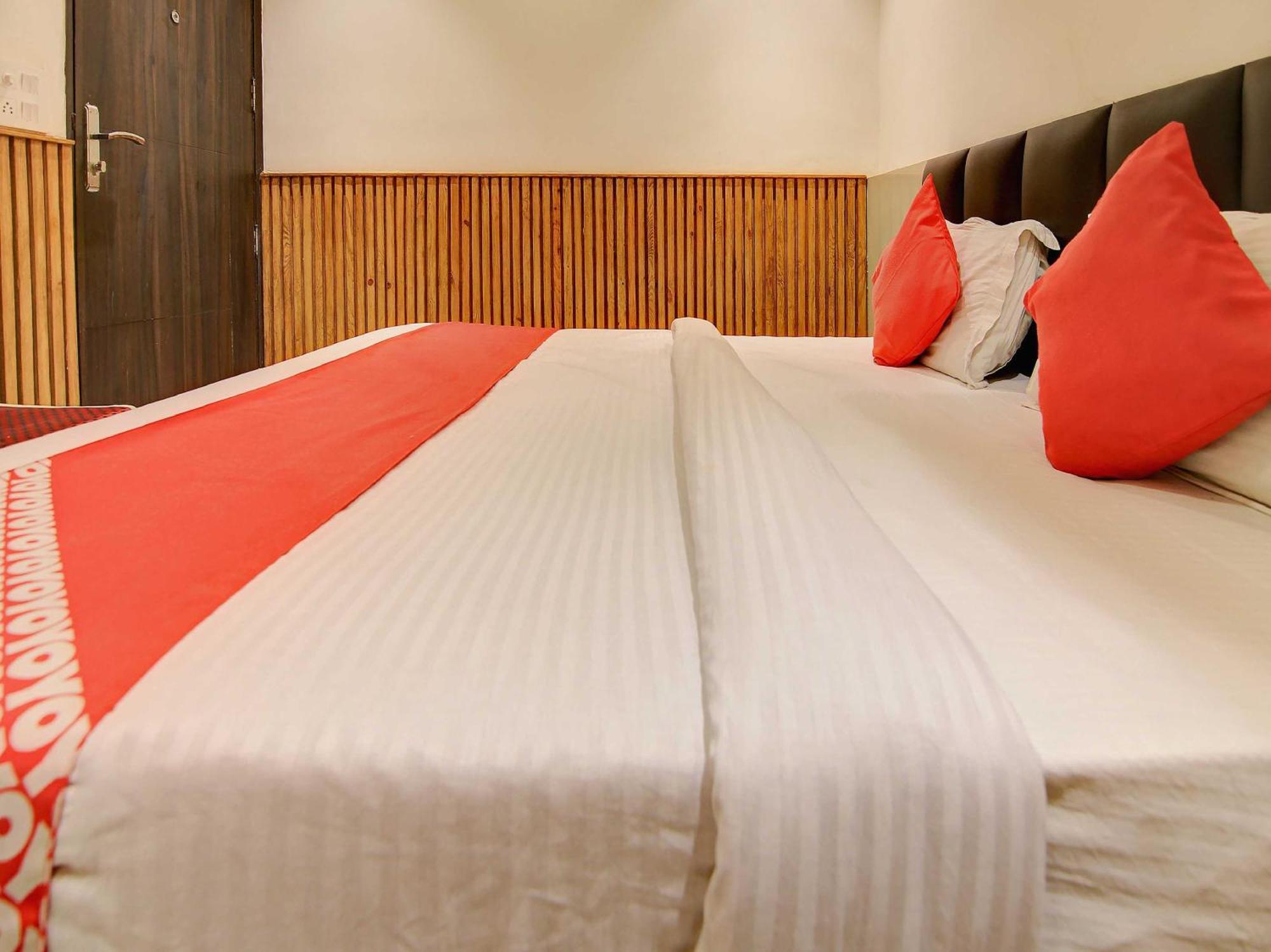 Hotel O Shri Sai Δελχί Εξωτερικό φωτογραφία